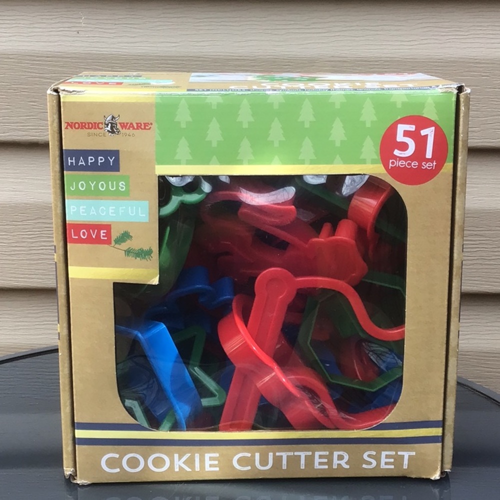 New Multi Holidays Nordic Ware Cookie Cutter Set (51) Pieces